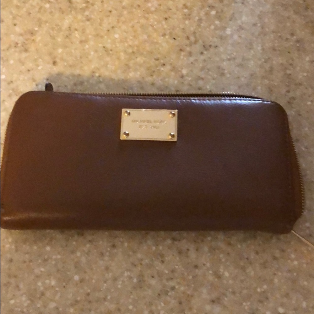 Michael Kors Large wallet in cognac